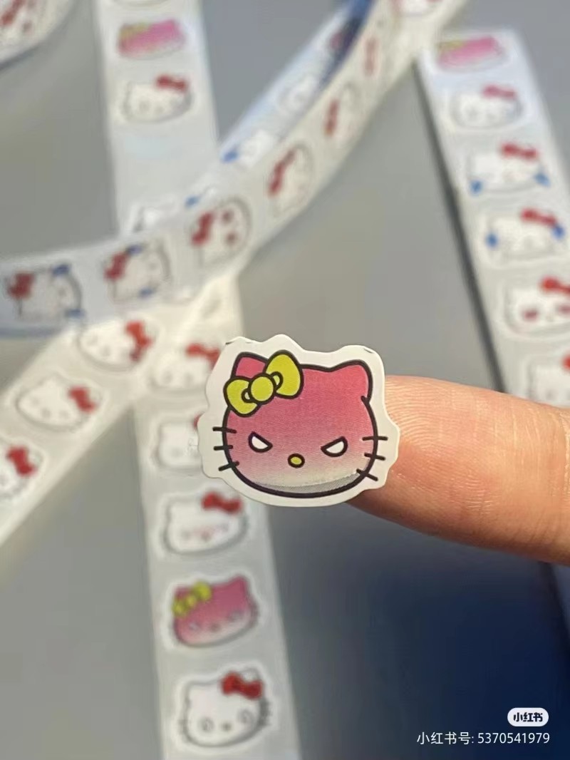 500 pegatinas de Hello Kitty,  - Party Games Baby Shower reseña y precio